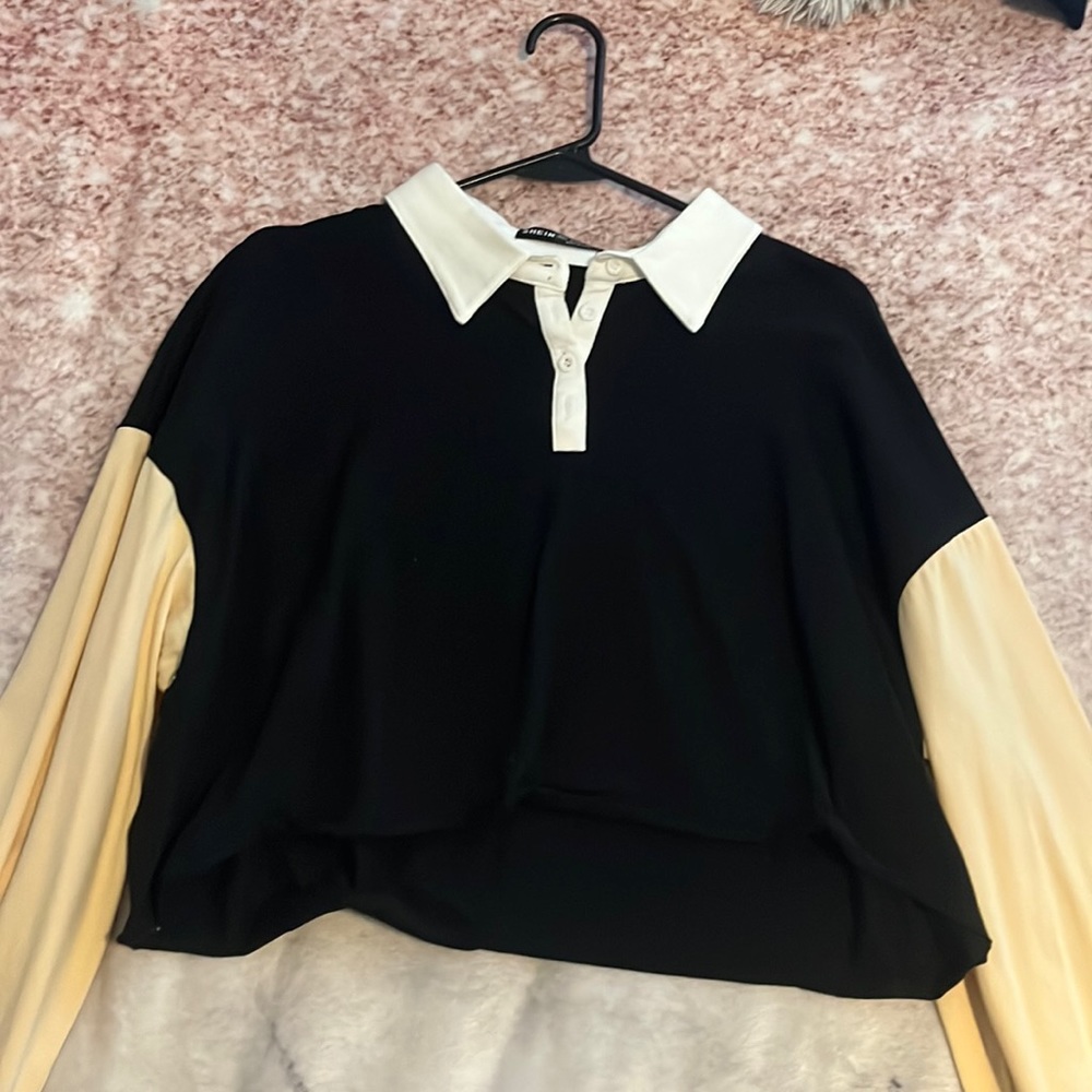 Preppy long sleeve crop